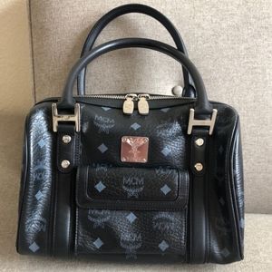 Authentic MCM Visetos Speedy style